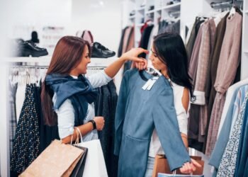 Pesquisa da Fecomércio AM aponta desempenho positivo do comércio varejista no Natal de 2025