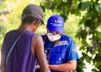 Prefeitura realiza operação ‘Orla Manaus Segura’ na zona Sul e atende 30 pessoas com serviços sociais