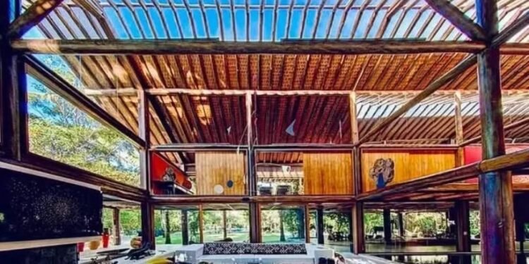 MP junto ao TCU aponta “risco sistêmico” e pede investigação sobre festas ligadas a Vorcaro