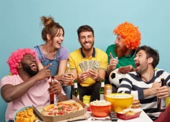 Saúde em dia na maratona do Carnaval: alimentação e cuidados fazem toda a diferença