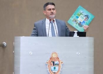 Prefeito David Almeida apresenta ‘Mensagem Governamental’ à CMM e projeta ciclo de grandes entregas em 2026 para Manaus