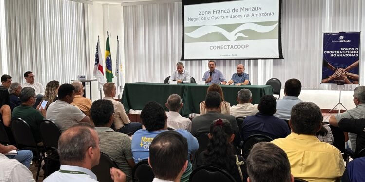 Suframa apresenta incentivos e oportunidades a cooperativas em encontro com o Sistema OCB/AM
