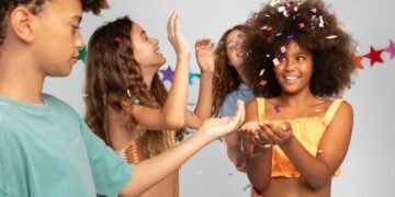 ‘Bloquinho Kids’ distribui R$ 2 mil em prêmios em concurso de fantasia