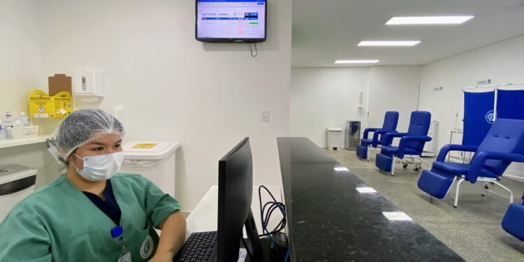 HPS Platão Araújo adota tecnologia que otimiza o fluxo de atendimento aos pacientes