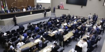 Assembleia Legislativa do Amazonas promulga seis novas Leis nas áreas de saúde, cultura e meio ambiente