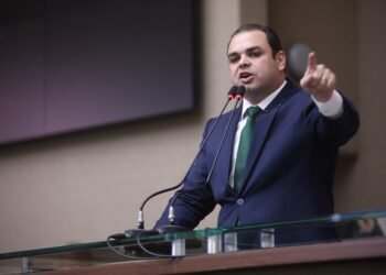 Assembleia Legislativa tem sessão marcada por embates sobre BR-319 e operação contra o narcotráfico