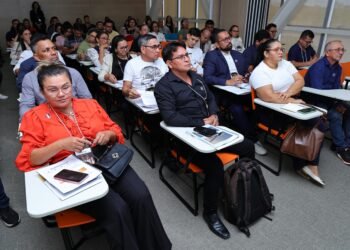 TCE-AM conclui jornada técnica com gestores municipais e avança para fase de execução do programa educacional