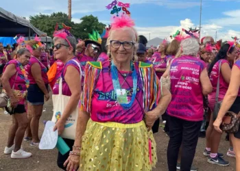 EnvelheSer 60+: Programa transforma rotina de famílias