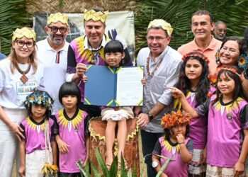 Vice-governador Tadeu de Souza destaca ampliação da Educação indígena no Amazonas durante agenda com ministro da Educação em Iranduba