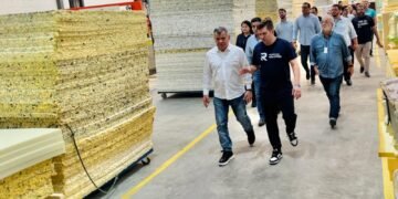 Suframa conhece plano de expansão da Rodrigues Colchões