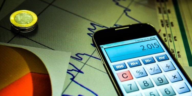 BC confirma corte da Selic em março com juros restritivos