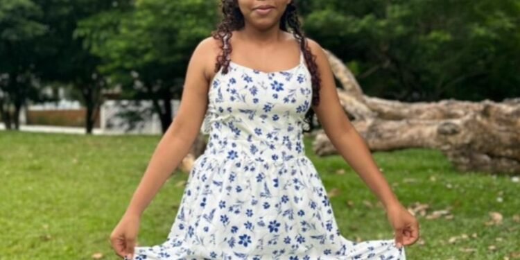 PC-AM divulga imagem de adolescente que desapareceu após sair de casa no bairro Novo Israel