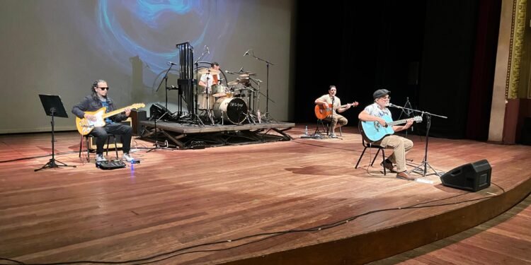 O Espantalho no Jardim da Belle Époque: O Rock Autoral Conquista o Teatro Amazonas