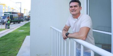 David Almeida apresenta modelo de entrega habitacional com mobílias e consolida maior programa da história da capital amazonense