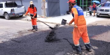 Prefeitura fortalece a malha viária da avenida Arquiteto José Henrique Bentes Rodrigues, no bairro Colônia Terra Nova