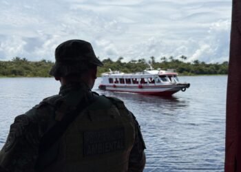 Operação Impacto reforça segurança no Centro de Manaus com ações em solo e fluviais
