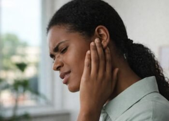 Profissionais de saúde podem se inscrever em encontro sobre voz e audição no trabalho