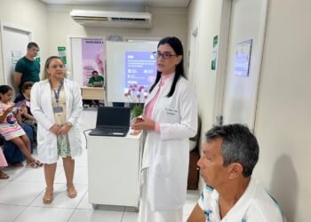 Março Lilás: FUnATI alerta população idosa sobre a prevenção do câncer do colo do útero