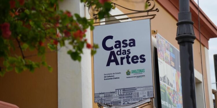 Casa das Artes reabre programação expositiva de 2026 com múltiplas linguagens e artistas locais