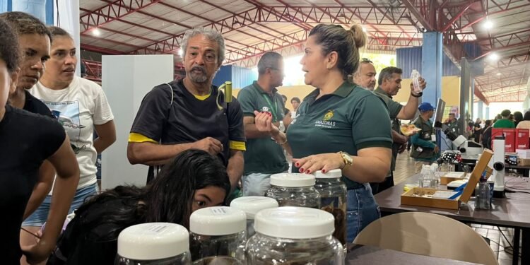 Governo Presente: FVS-RCP promove orientação e prevenção à população