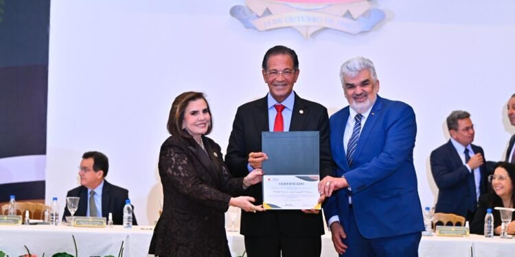 Em palestra magna no TCE-AM, ministro Mauro Campbell destaca papel das escolas de contas na governança pública