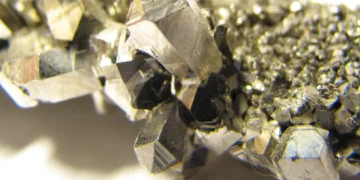 Brasil busca parceria com Europa para minerais críticos