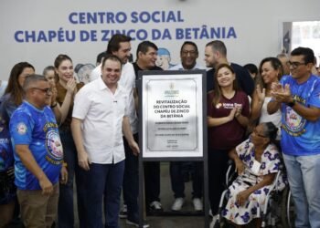 Governador interino Roberto Cidade reforça ações de esporte e lazer com entrega do Centro Social Chapéu de Zinco, no bairro Betânia