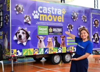 Deputada Joana Darc anuncia Castramóvel no bairro Compensa, em Manaus