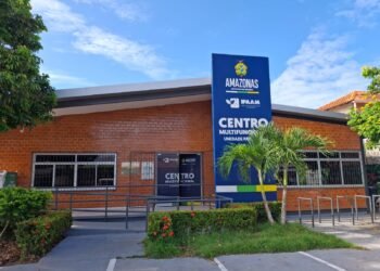 Ipaam intensifica regularização de pousadas durante ação em Parintins