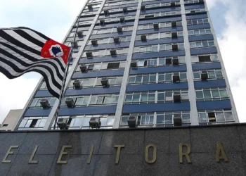 Ratinho responderá no TRE-SP por violência política contra deputada