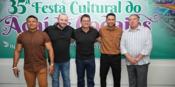 Na Festa do Açaí, Marcellus Campêlo destaca a importância do produto para a economia local