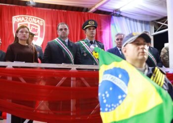 Governador interino Roberto Cidade destaca valorização da Polícia Militar do Amazonas durante homenagem aos 189 anos da corporação