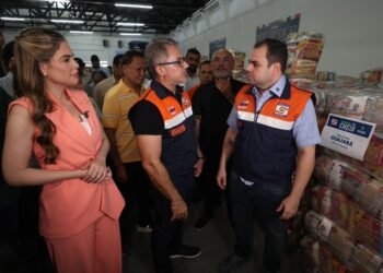 Operação Cheia 2026: Governador Roberto Cidade fortalece ações de ajuda humanitária com envio de 598 toneladas de alimentos para municípios do Juruá e Purus