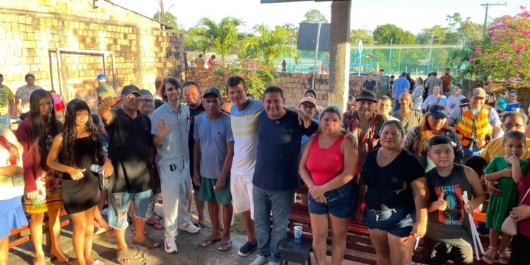 Abandono do polo moveleiro de Itacoatiara vira debate político durante visita de comitiva