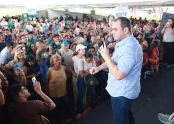 Governo Presente: Governador Roberto Cidade leva programa ao interior e mobiliza ação de cidadania e serviços em Presidente Figueiredo