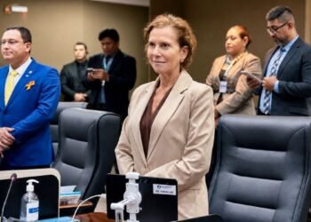 Abril Azul: Projeto de Yomara Lins amplia diagnóstico precoce do autismo em Manaus