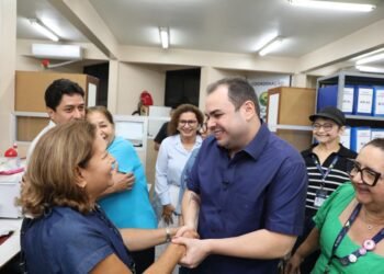 Governador Roberto Cidade visita Seduc e Sepror para alinhar demandas e fortalecer integração entre secretarias