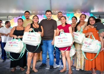 Prefeito Renato Junior realiza maior entrega do programa ‘Mãe Manauara’, beneficiando mais de mil gestantes na semana do Dia das Mães