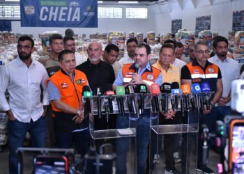 Cabo Maciel acompanha a vistoria de 598 toneladas de ajuda humanitária destinada aos municípios afetados pela cheia