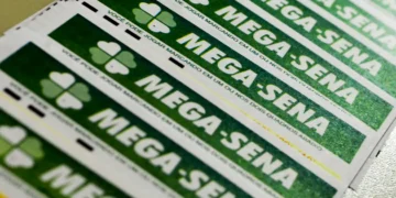 Mega-Sena acumula novamente e prêmio principal vai para R$ 60 milhões
