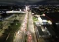 Prefeitura de Manaus avança com obras de implantação de vigas pré-moldadas para a nova passarela da avenida Torquato Tapajós