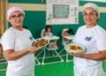 Merendeiras da Prefeitura de Manaus celebram papel no aprendizado e disputam prêmio nacional de alimentação escolar