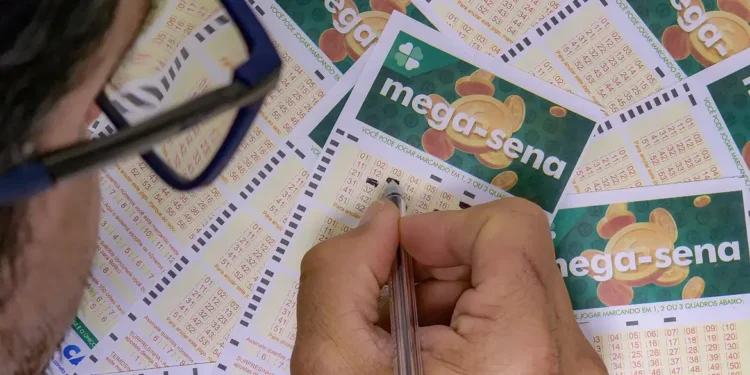 Mega-Sena sorteia prêmio acumulado em R$ 10 milhões neste sábado