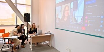 Ouvidoria da Mulher do TCE-AM compartilha experiência com tribunais de outros estados