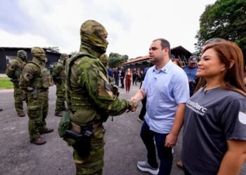 Governador Roberto Cidade inaugura tanque tático da COE e assina criação do Bope no Amazonas