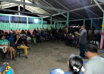 Comunidades quilombolas de Barreirinha pedem mais apoio do poder público em encontro com Glenio Seixas