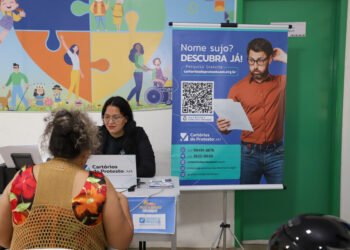 Procon Manaus leva serviços gratuitos à Compensa