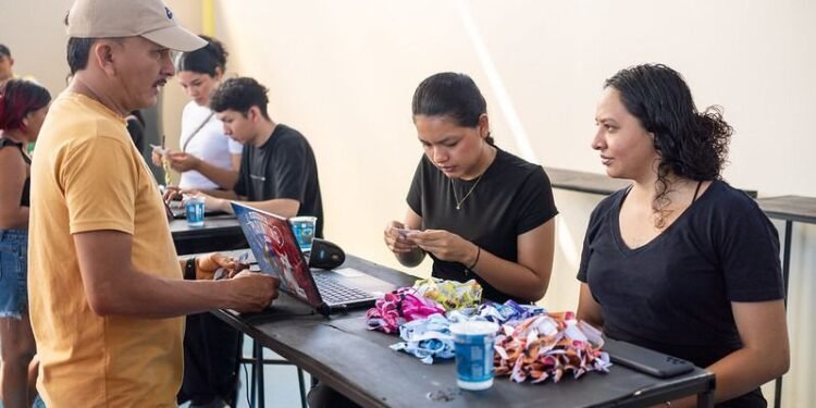 Festival de Parintins 2026: troca de alimentos por pulseiras para Festa dos Visitantes segue nesta quinta-feira
