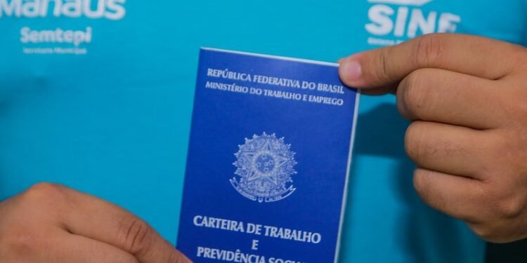 Sine Manaus oferta 592 vagas de emprego nesta segunda–feira, 15/6