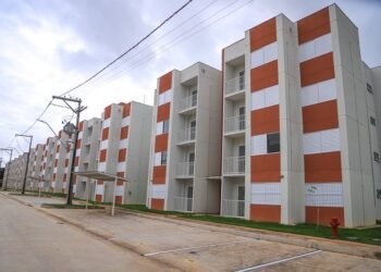 Prefeitura consolida avanços históricos na habitação e regularização fundiária em Manaus nos últimos três anos